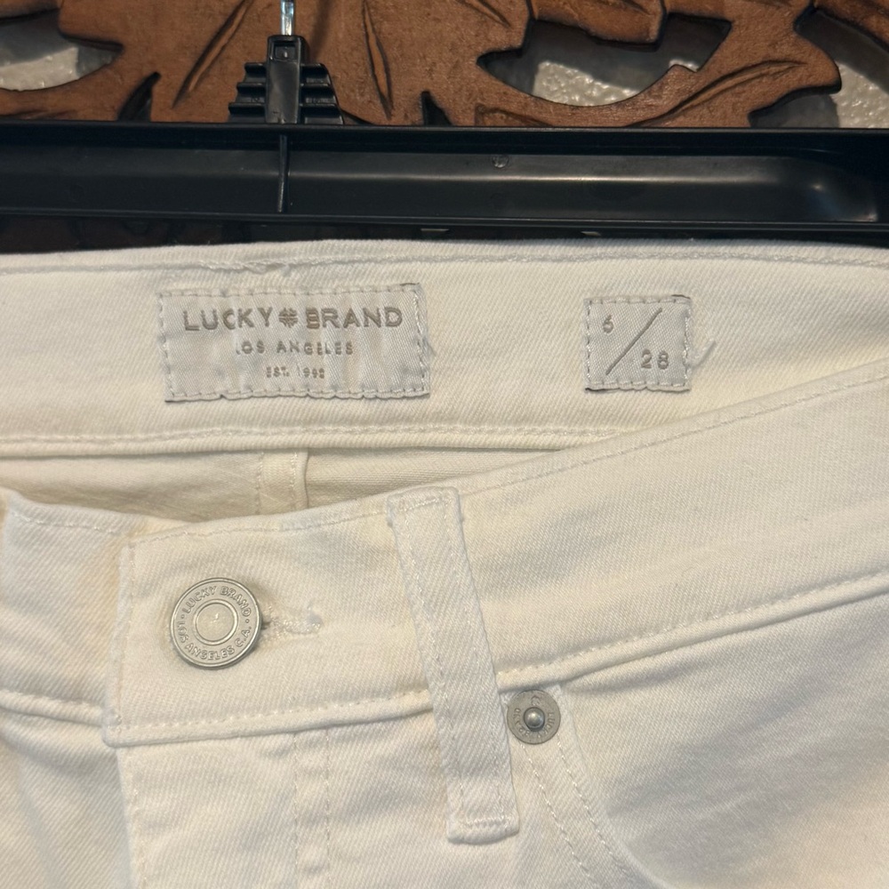 Lucky Brand White crop Jeans - Picture 2 of 5